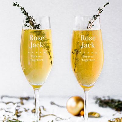 Set mit 2 personalisierbaren Sektgläsern - Liebespaar