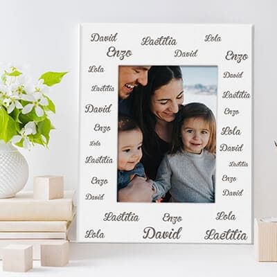 Personalisierbarer Metall-Bilderrahmen weiss, graviert - Familie Vornamen