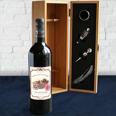 Wein Geschenk Box mit einer personalisierbaren Rotweinflasche Bordeaux aus Frankreich