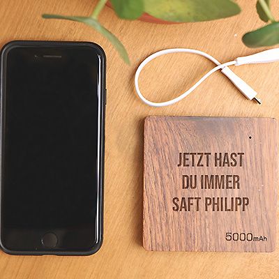 Personalisierbarer externer Akku aus Holz 5000 mAh - Botschaft