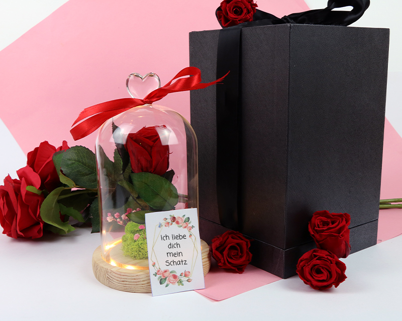 Bild 3 des Produkts Rose unter ihrer leuchtenden Glasglocke mit personalisierbarer Karte anzeigen