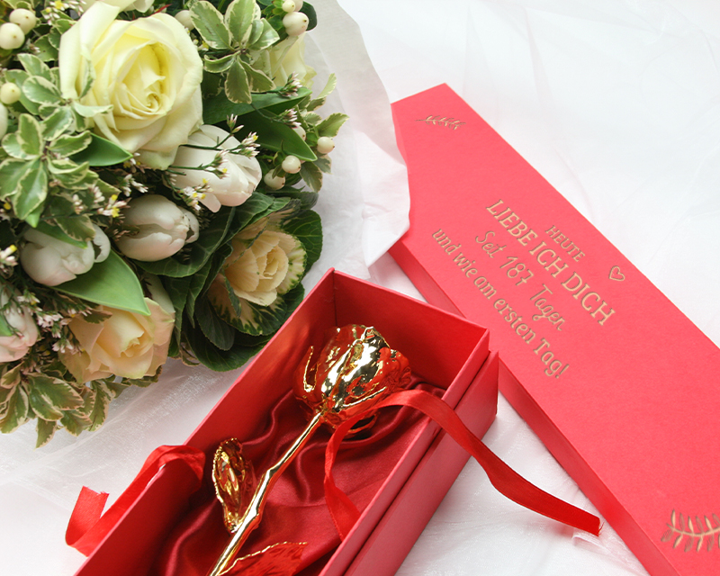 Ewige Rose aus 24 Karat Gold (36 cm) mit personalisierter Geschenkpackung - Heute liebe ich dich schon seit... Tagen