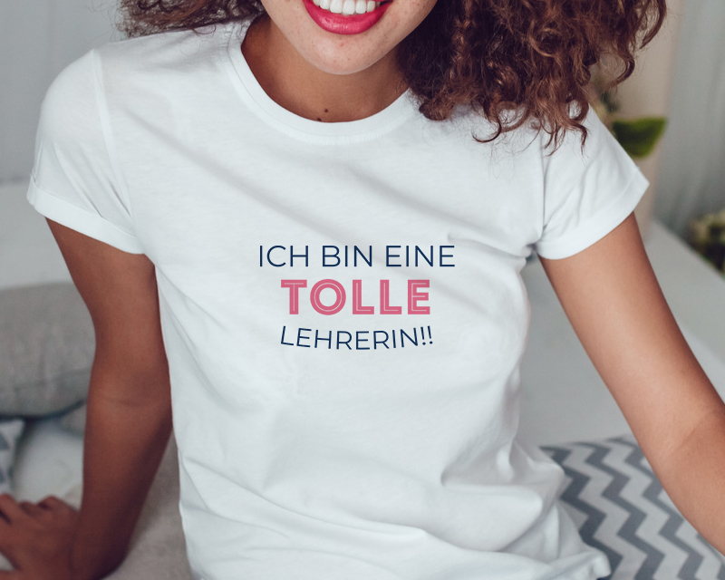 Personalisierbares T-Shirt für Frauen weiß - Kollektion