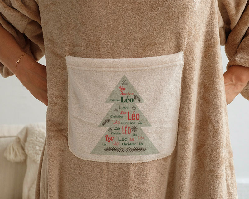 Personalisierbare Kuscheldecke mit Ärmeln - Kollektion Tannenbaum Familie