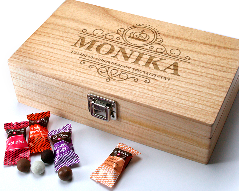 Graviertes Prestige Geschenk-Set mit Monbana-Pralinen