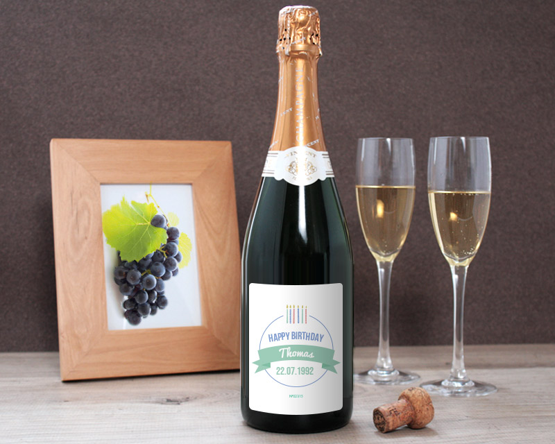 Bild 2 des Produkts Personalisierbarer Geburtstags-Champagner - Geburtstagskerzen - Blau anzeigen