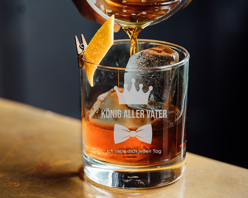 Bild 2 des Produkts Personalisiertes Whiskyglas - Papa Royal anzeigen
