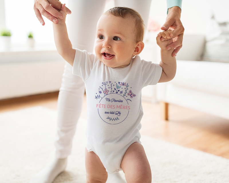 Bild 2 des Produkts Personalisierbarer Baby-Body - Kollektion Erster Muttertag anzeigen